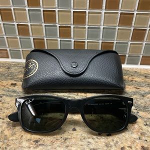 SOLD - Ray Ban Polarized New Wayfarer Unisex